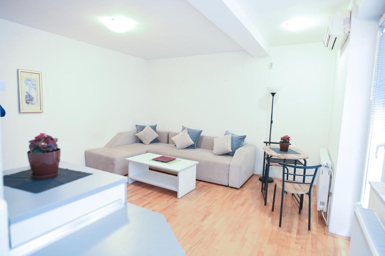 Elena Apartment Skopje Exterior foto